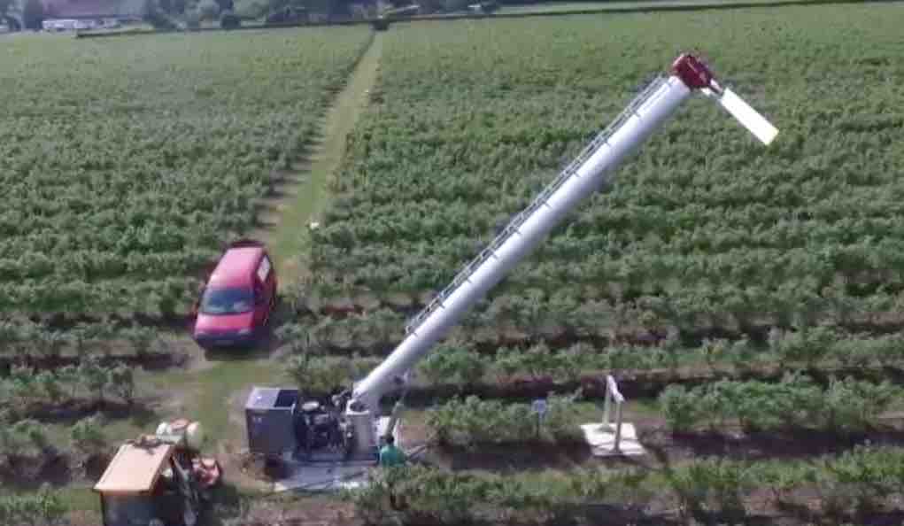 It is easy to install the wind machine to fight the frost in your orchard.
